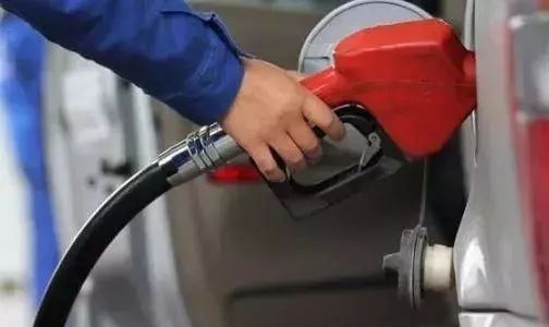 寶坻9月30日消費(fèi)市場觀察 假日經(jīng)濟(jì)升溫，商品零售貿(mào)易迎來小高峰